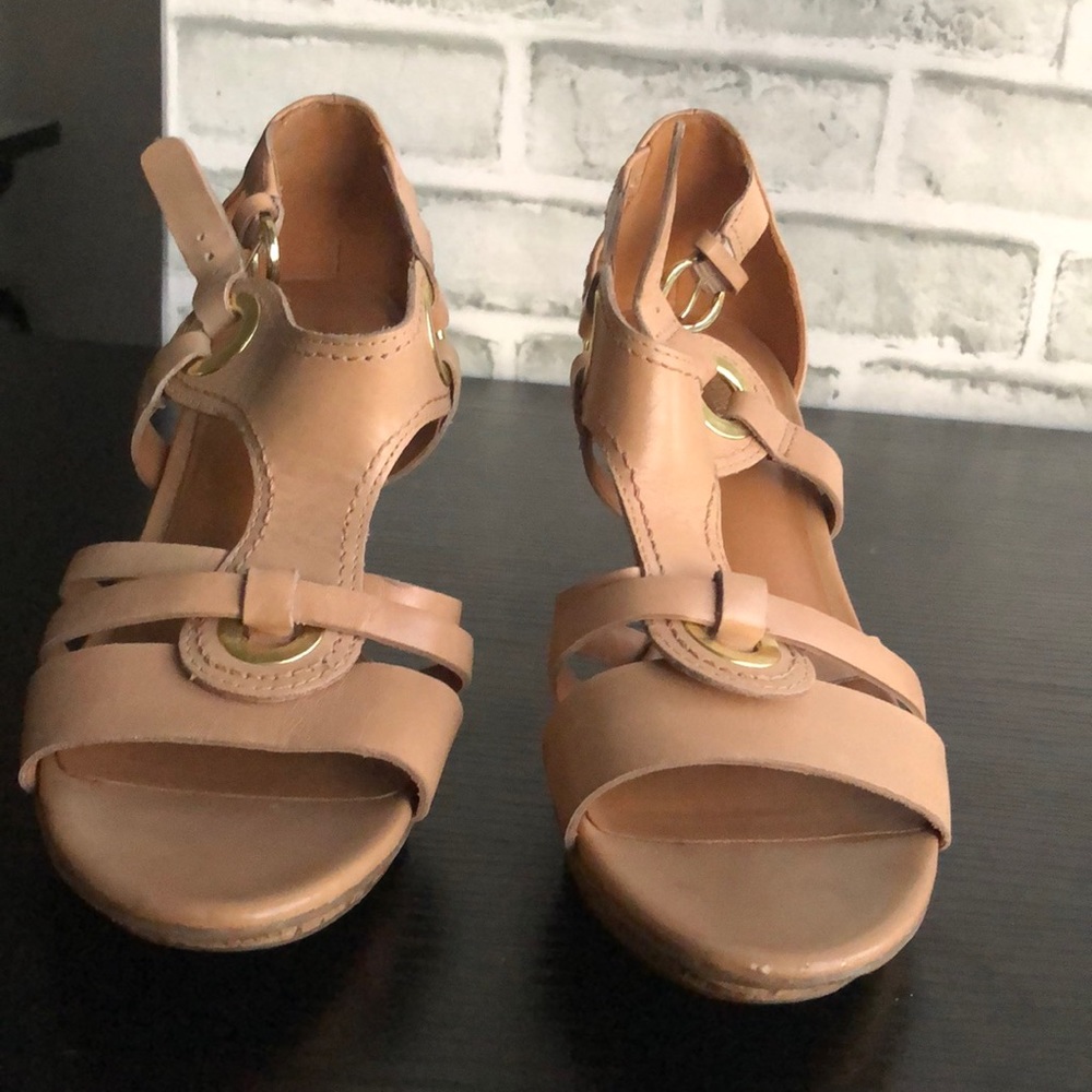 Naturalizer Sandals